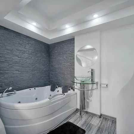 Le Jona - 200m Plage - Jacuzzi - Vca شقة *