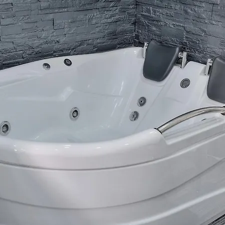 شقة Le Jona - 200m Plage - Jacuzzi - Vca